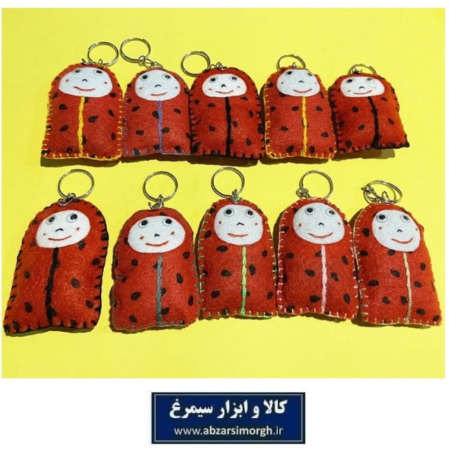 جاکلیدی و آویز نمدی دختر چادری جوایز مدرسه و هدیه دانش آموزی و دبستان HFK-008