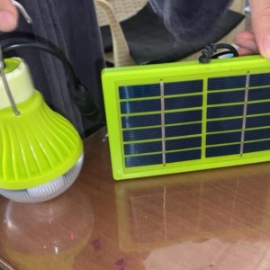 چراغ آویز خورشیدی پنل جدا GD-1212 مناسب فضای باز، کمپینگ و منزل ECG-026