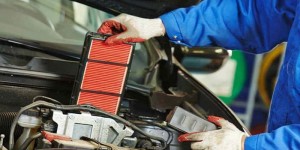 چگونه فیلتر هوای خودرو را تعویض کنیم؟ DIY(135)