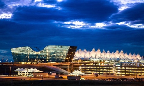 فرودگاه بین‌المللی دنور (Denver International Airport)