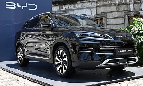 بی وای دی BYD چین - رهبر بلا منازع بازار خودرو های برقی