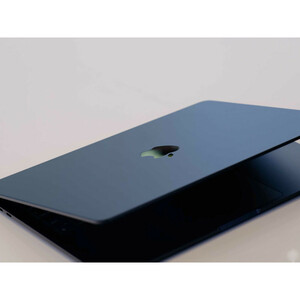 لپ تاپ 13.6 اینچی اپل مدل MacBook Air MC7X4 2022-M2-16GB RAM-256GB SSD