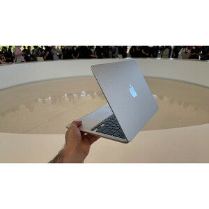 لپ تاپ 13.6 اینچی اپل مدل MacBook Air MC7U4 2024 -M2-16GB RAM-256GB SSD