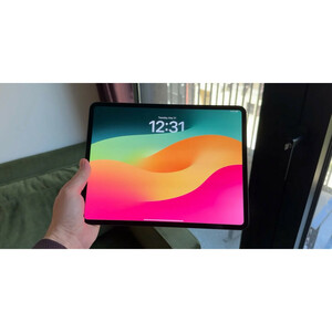تبلت 13 اینچی اپل مدل iPad Pro 2024 M4  ظرفیت 1 ترابایت و رم 16 گیگابایت
