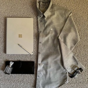 پیرهن کلاسیک طرح دار