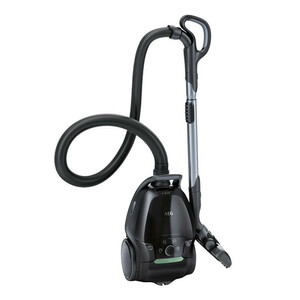 جاروبرقی 750 وات آ ا گ مدل VX9-4-OKO