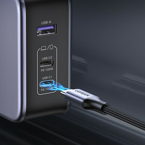 شارژر دیواری 140 وات یوگرین مدل 90549 به همراه کابل USB C