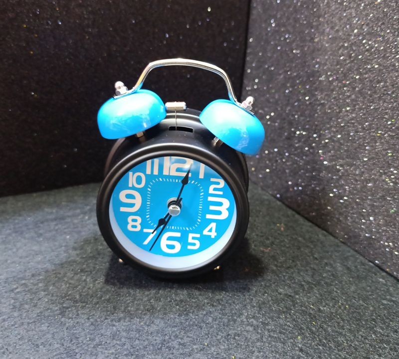 ساعت زنگ دار نستالژیک