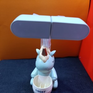 چراغ مطالعه شارژی اسب تک شاخ