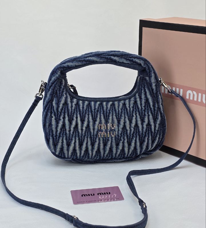 کیف میو میو مدل دستی