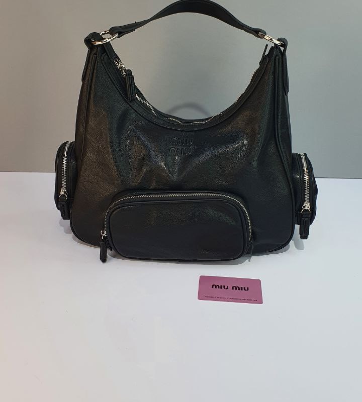 کیف میو میو مدل اسپرت