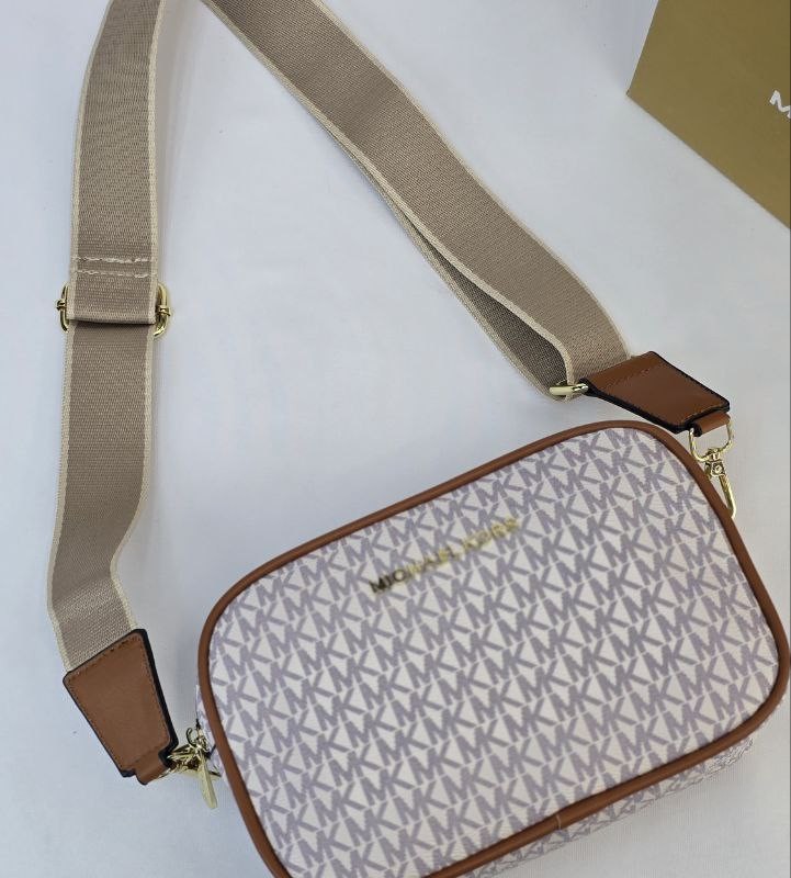 کیف مایکل کورس مدل اسپرت