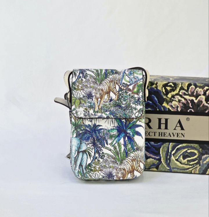 کیف پرفکت هی ون مدل دوشی