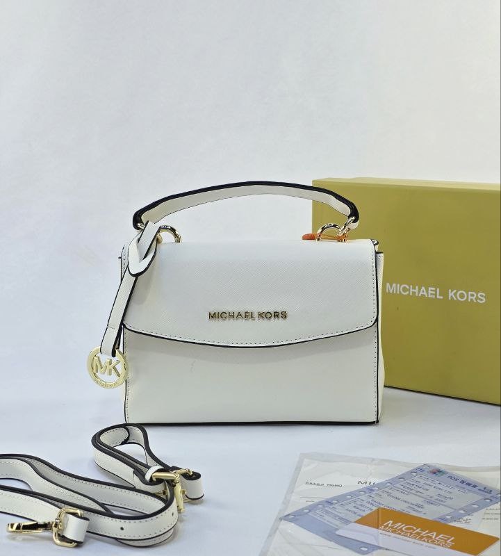 مایکل کرس مدل مجلسی 8809