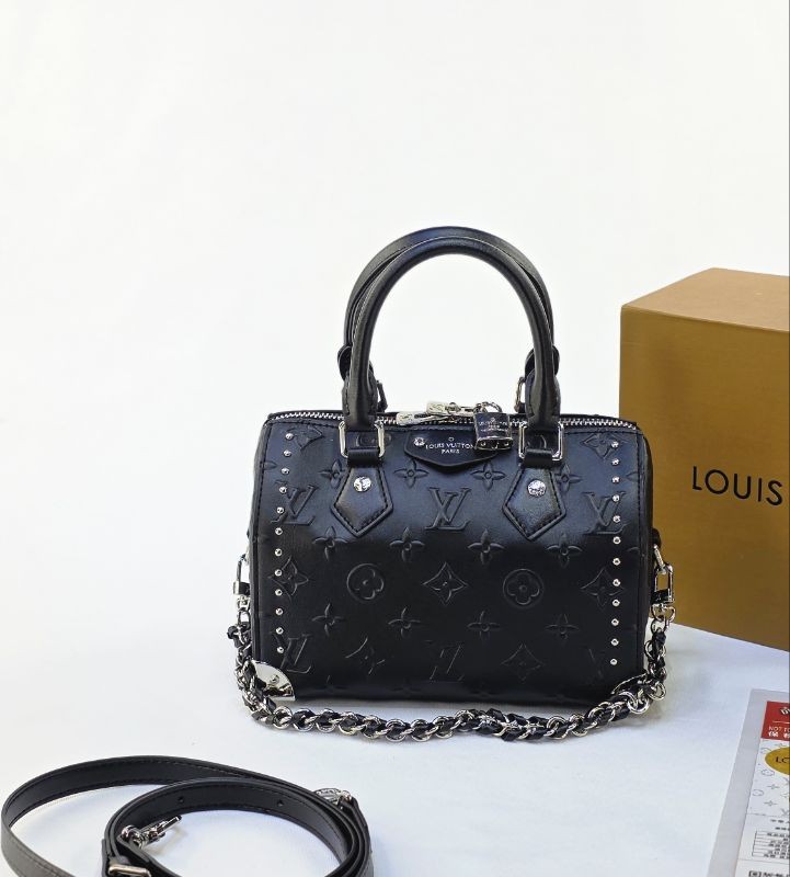 کیف صندوقی لویی ویتون 14575