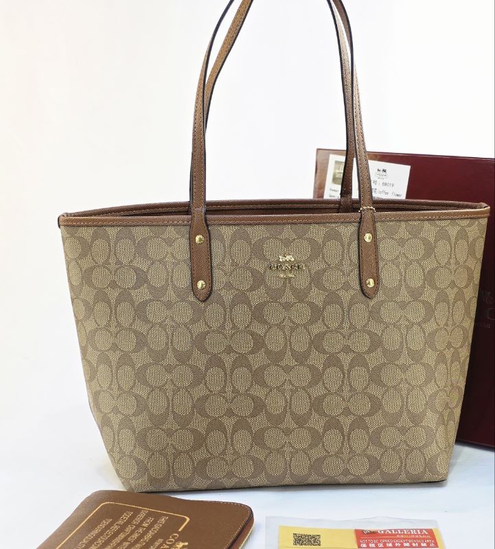 کیف بزرگ دو رو کوچ 88019