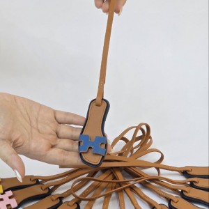 دمپایی هرمس آویز کیف