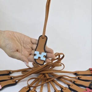 دمپایی هرمس آویز کیف