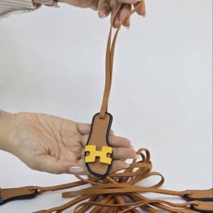 دمپایی هرمس آویز کیف