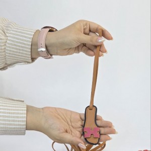 دمپایی هرمس آویز کیف