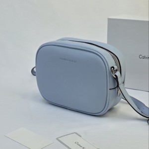 کیف کلوین کلین مدل دوشی8801