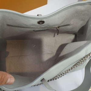 کیف باربری مدل اسپرت