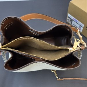 کیف کُوچ مدل اسپرت