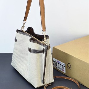 کیف کُوچ مدل اسپرت