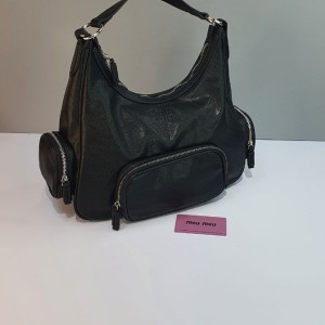 کیف میو میو مدل اسپرت