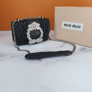 کیف میو میو مدل مجلسی