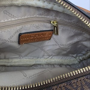 کیف مایکل کورس مدل اسپرت