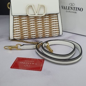 کیف ولنتینو مدل حصیری