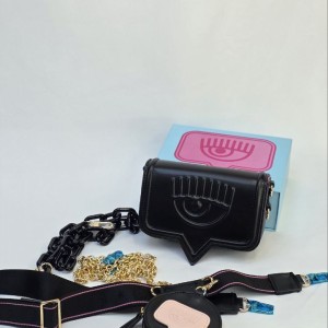 کیف کیارا مدل دوشی