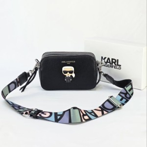 کیف کارل مدل دوشی