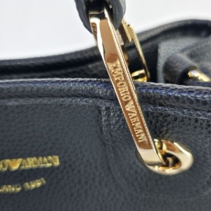 کیف آرمانی مدل اسپرت 8805M