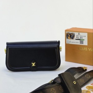 کیف دوشی لویی ویتون 69841L