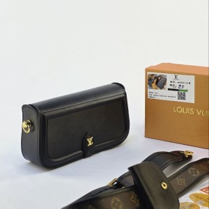 کیف دوشی لویی ویتون 69841L