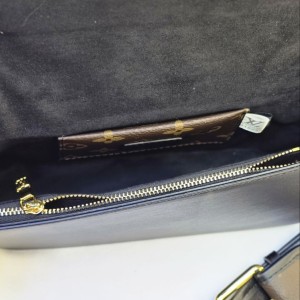 کیف دوشی لویی ویتون 69841L