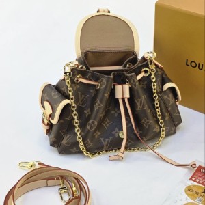 کیف دوشی لویی ویتون 25085