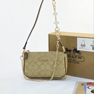 کیف دستی کوچ 8881