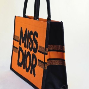 کیف بزرگ دیور