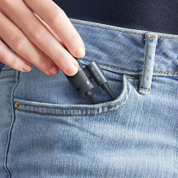 آداپتور USB-C به 3.5mm + پورت Type-C مک دودو CA-1880، شارژ سریع 60 وات، صدای HD و امکان مکالمه