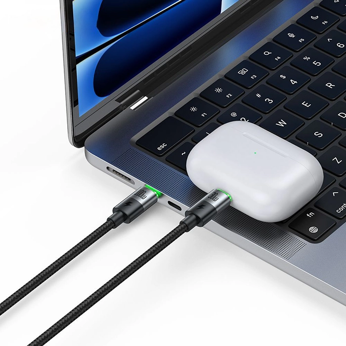 کابل مکدودو CA-6700، کابل USB-C دوکاره با قابلیت فست شارژ، خروجی لایتنینگ و تایپسی، توان 100 وات و طول 1.5 متر