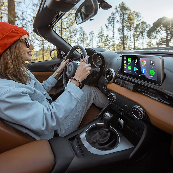 دانگل اپل CarPlay وایرلس MCDODO CA-7210، تبدیل CarPlay سیمی به بیسیم + آپدیت OTA