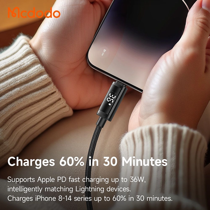 کابل مک‌دودو CA-7990 با طراحی تقویت شده، طول 1.2 متر و نمایشگر دیجیتال توان 36 وات PD