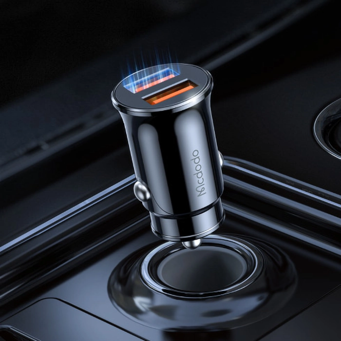 شارژر فندکی مک‌دودو CC-6602 با توان 12 وات، دو پورت USB برای شارژ همزمان و فست شارژ