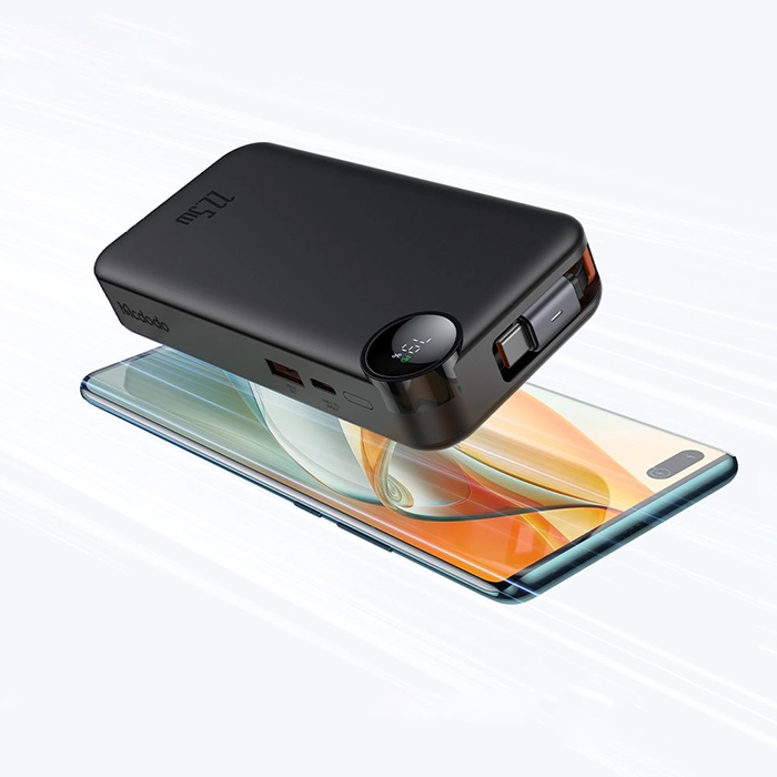 پاوربانک مک‌دودو MC-3860 با قابلیت شارژ سریع ۲۲.۵ وات و ظرفیت ۱۰۰۰۰ میلی‌آمپر به همراه کابل تایپ سی