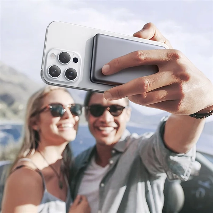 پاوربانک مگسیف مکدودو MC-4641، با شارژ سریع 20W و ظرفیت 5000mAh وایرلس برای شارژ آسان دستگاههای شما.