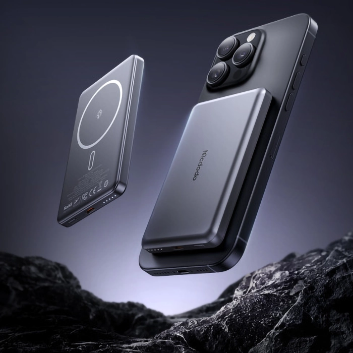 وربانک مگسیف مکدودو MC-4641، راهحل مناسب برای شارژ بیسیم دستگاههای شما با شارژ سریع 20W و ظرفیت 5000mAh.