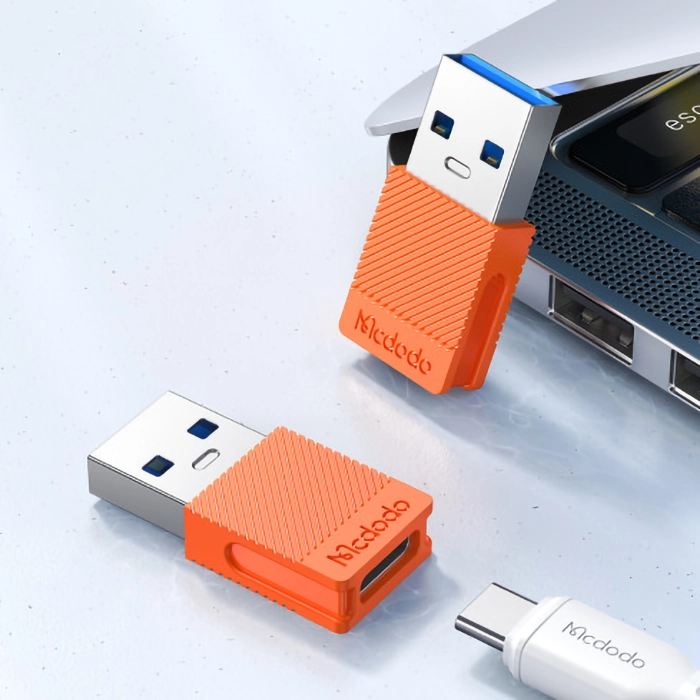 تبدیل Type-C به USB ۳.۰ مکدودو OT-6550 با قابلیت انتقال داده با سرعت 5 گیگابیت بر ثانیه و شارژ 3 آمپر